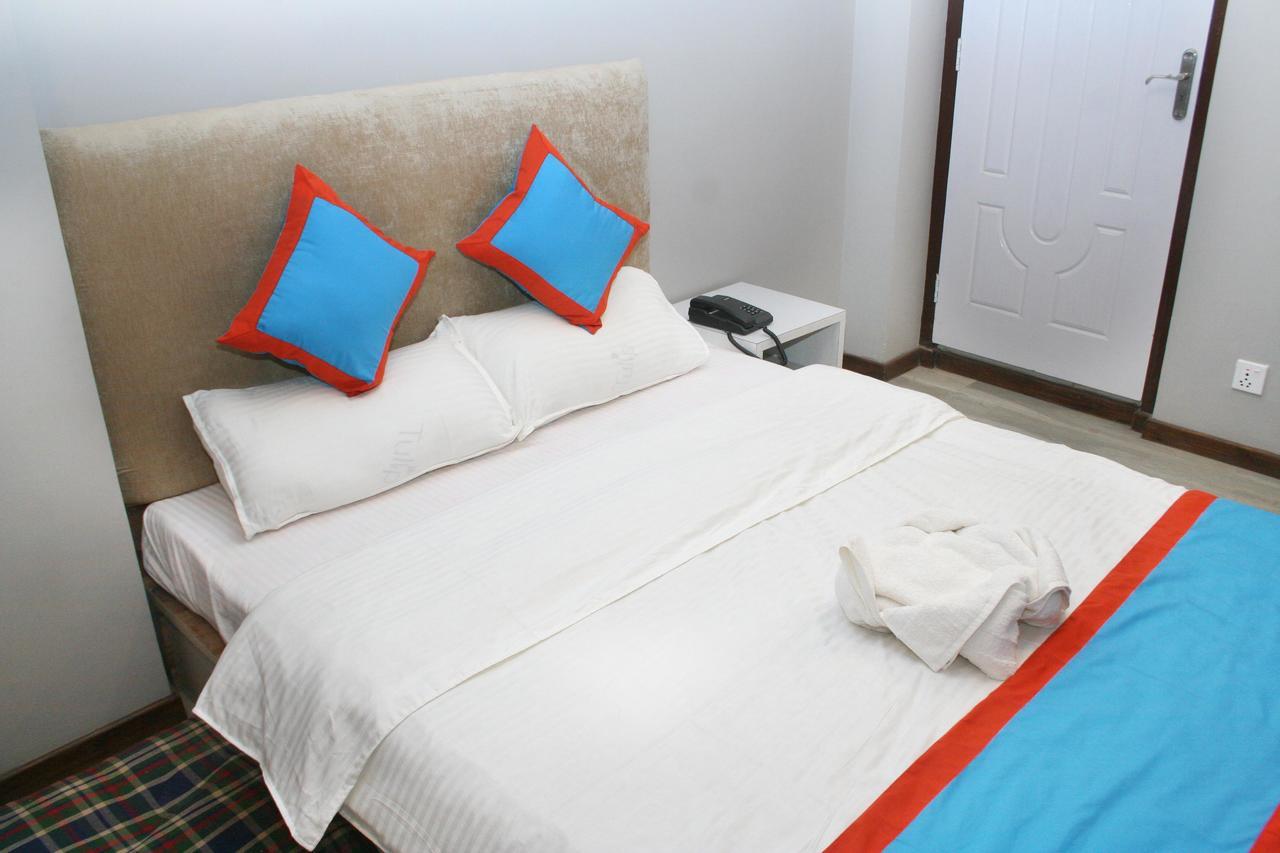 8848 Hostel Катманду Экстерьер фото